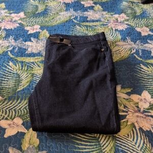 Women's Classic Black Jeggings